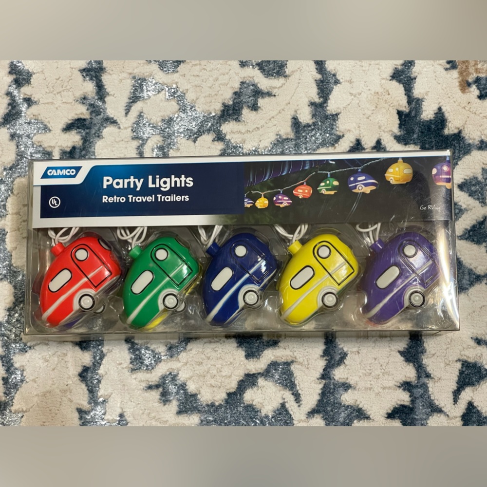 NIB RETRO TRAVEL TRAILER STRING LIGHTS,LED PARTY LIGHTS 8 FOOT 10 LIGHTS  CAMCO